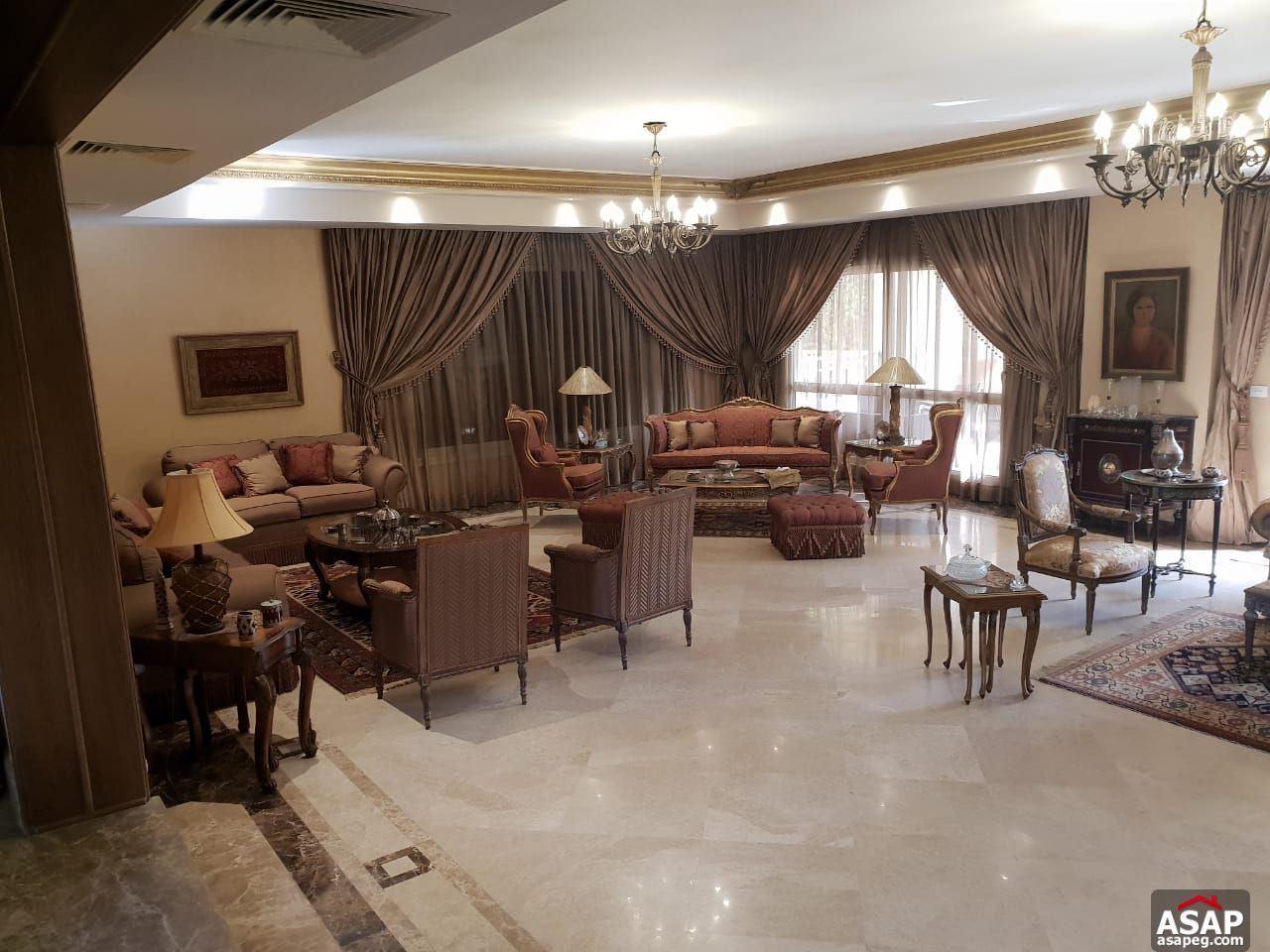 Stand Alone with Pool View for Sale in El Patio Stand Alone with Pool View for Sale in El Patio