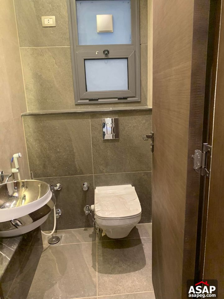 Rent Semi Furnished Apartment in New Cairo