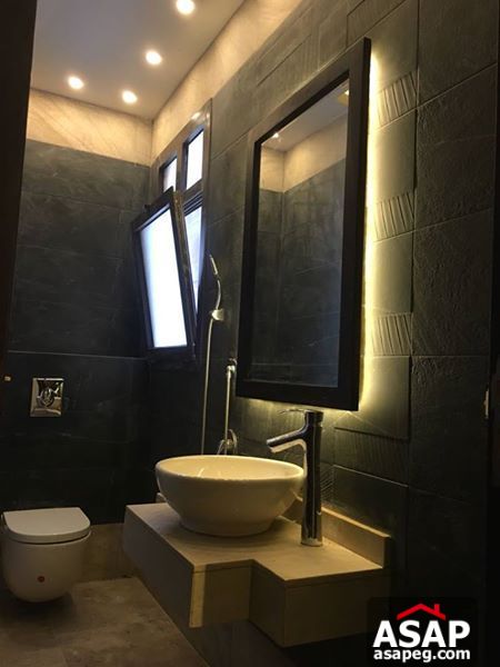 Duplex with Garden for Rent in Casa