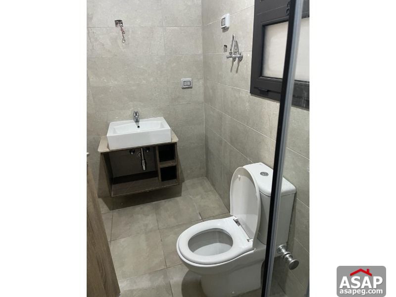 Ground Floor for Sale in Fifth Square Ground Floor for Sale in Fifth Square