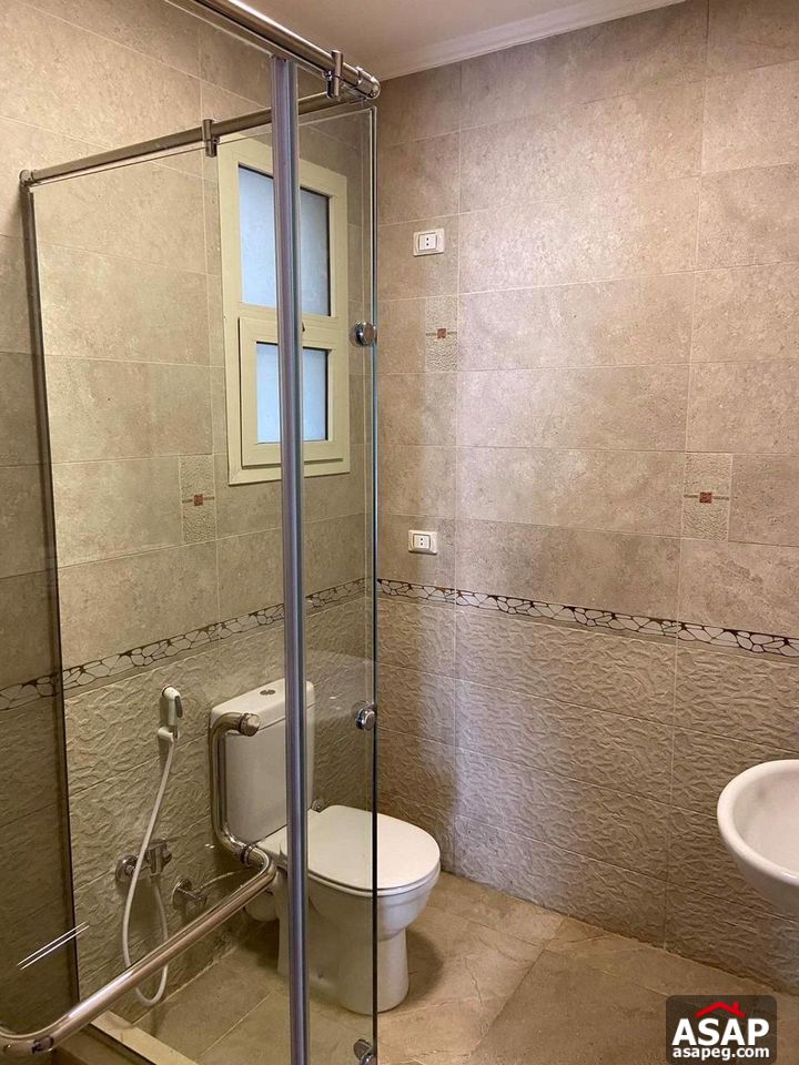 Duplex with Garden for Rent in Eastown