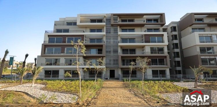 Apartment with Garden for Sale in Palm Hills New Cairo