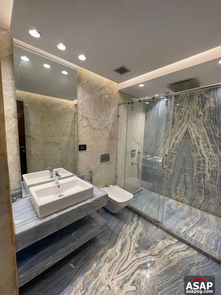 Ultra Modern Duplex for Rent in Eastown