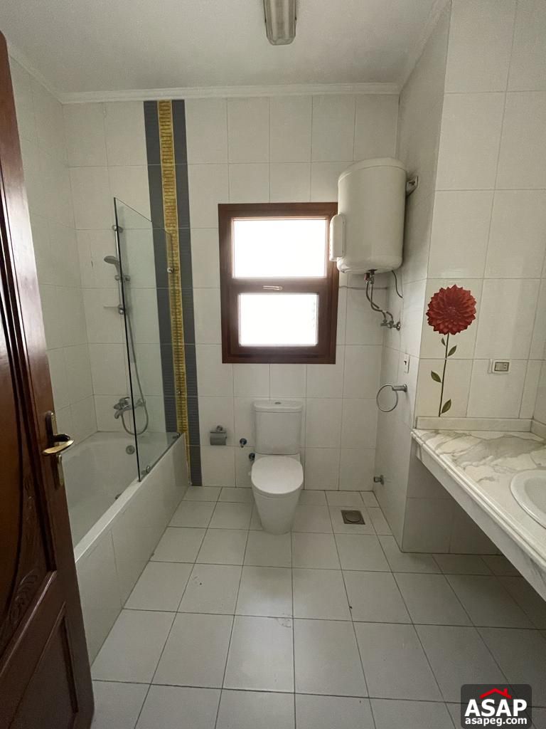 Stand Alone with Swimming Pool for Rent in Katameya Heights Stand Alone with Swimming Pool for Rent in Katameya Heights