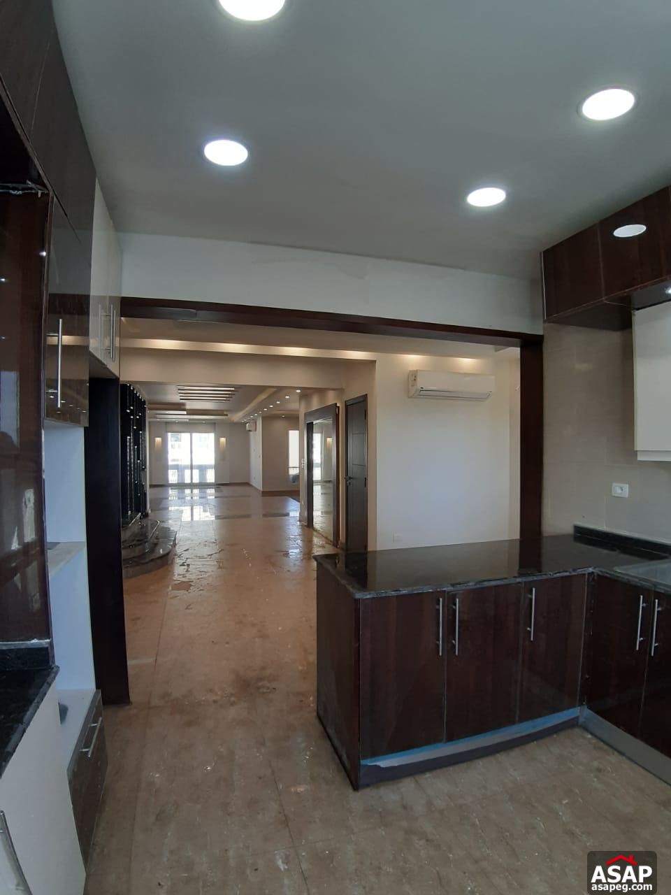 Villa for Rent in Hyde Park Villa for Rent in Hyde Park