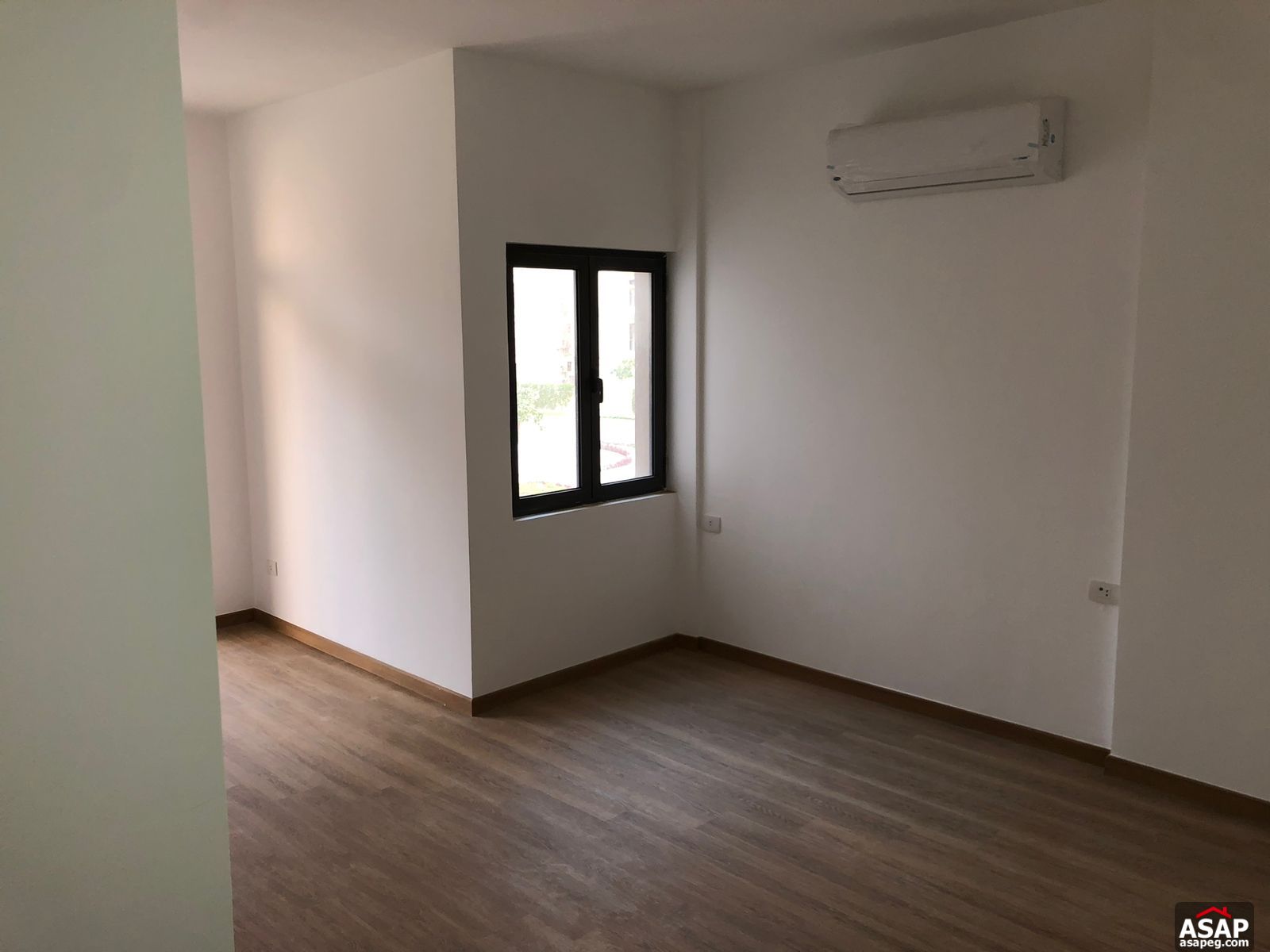 Semi Furnished Apartment for Sale in Marasem
