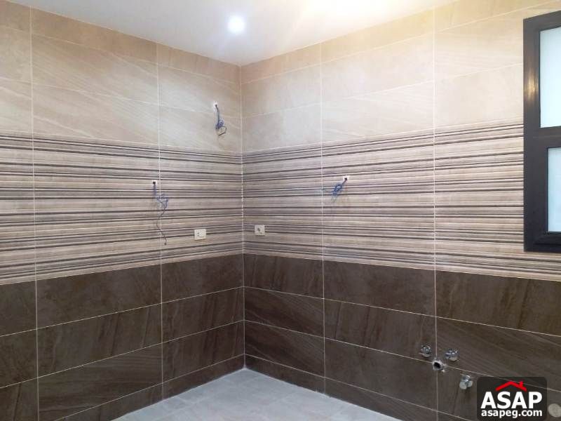 Apartment for Rent with Park View in Eastown Apartment for Rent with Park View in Eastown