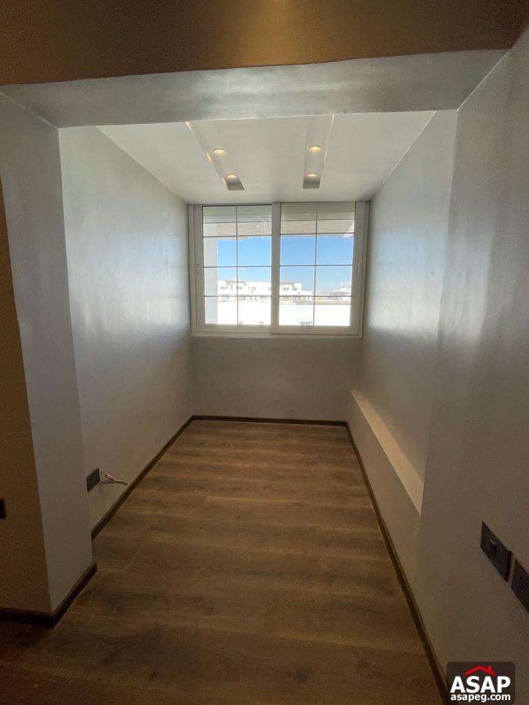 Finished Apartment for Sale in Hyde Park Finished Apartment for Sale in Hyde Park