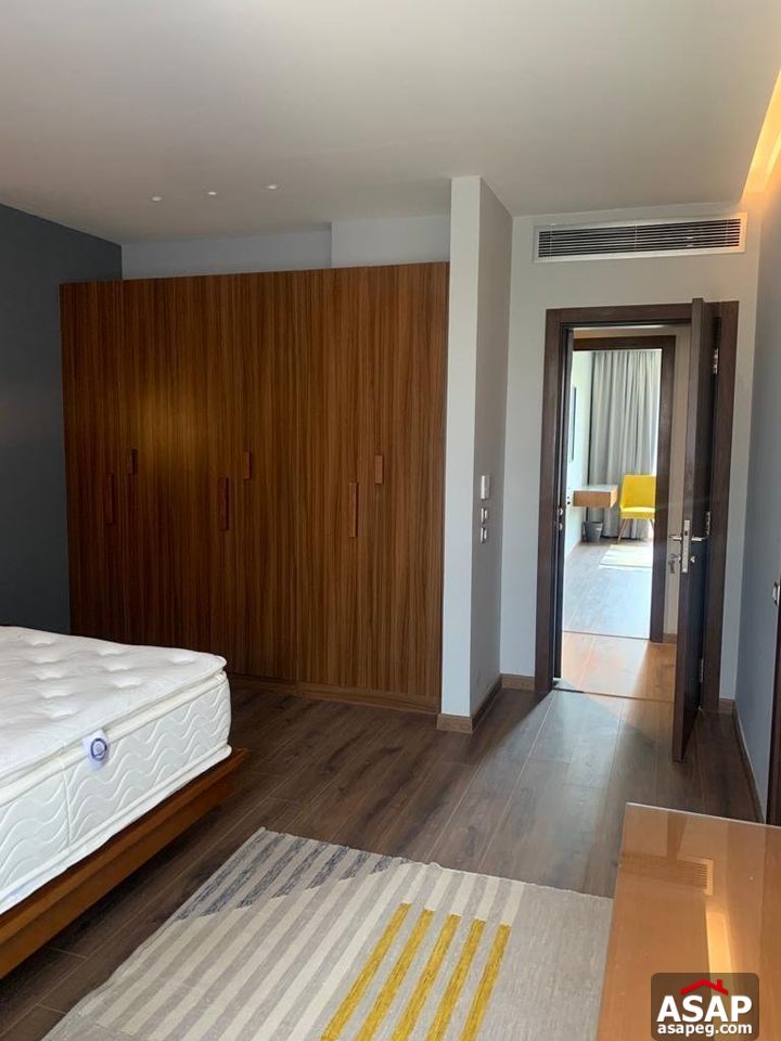 Ultra Modern Apartment for Rent in The WaterWay Ultra Modern Apartment for Rent in The WaterWay