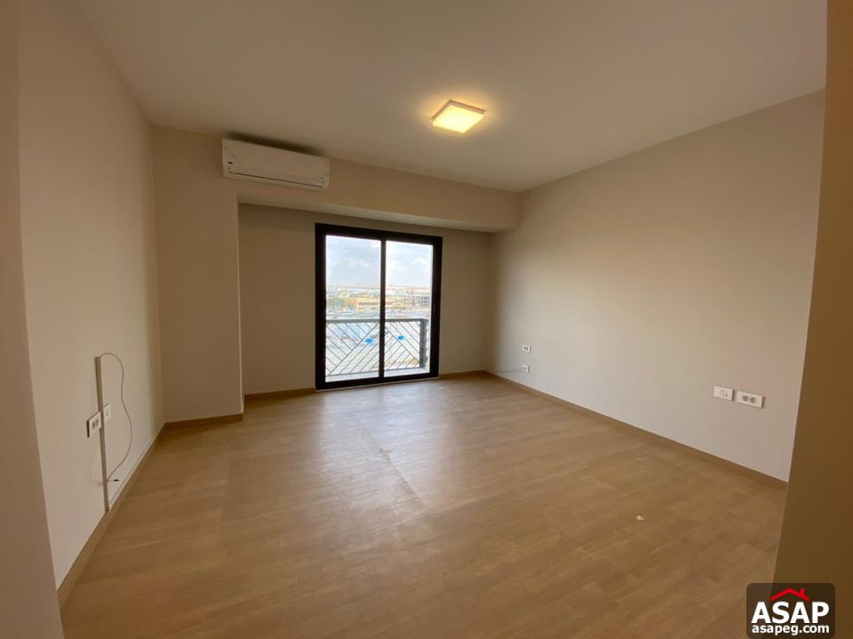 Apartment for Rent in Eastown Compound