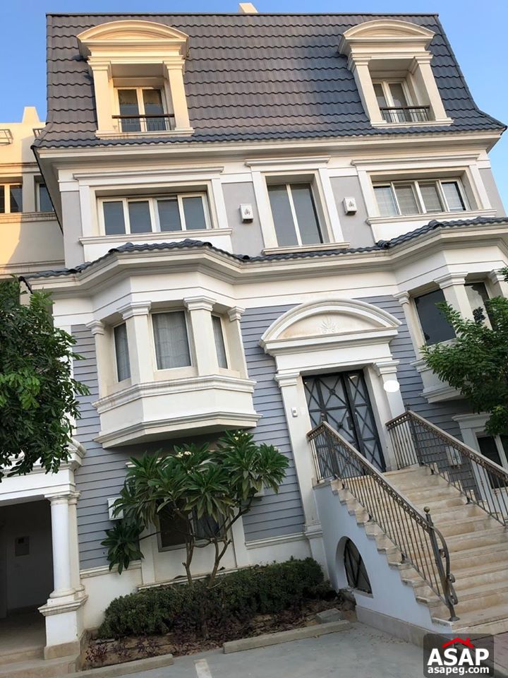 Villa for Rent in New Cairo compounds - Mountain View Executive