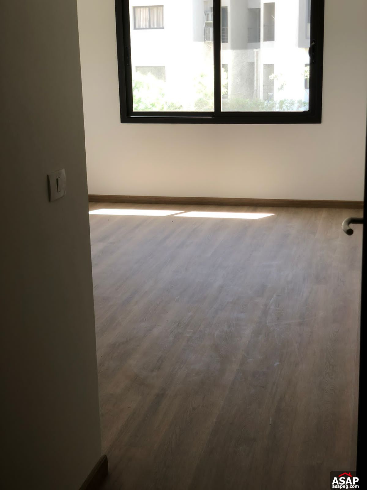 Apartment for Rent in Fifth Square Apartment for Rent in Fifth Square