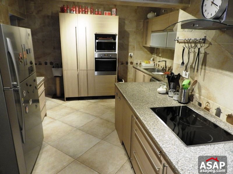 Villa with Garden for Rent in Maadi Villa with Garden for Rent in Maadi