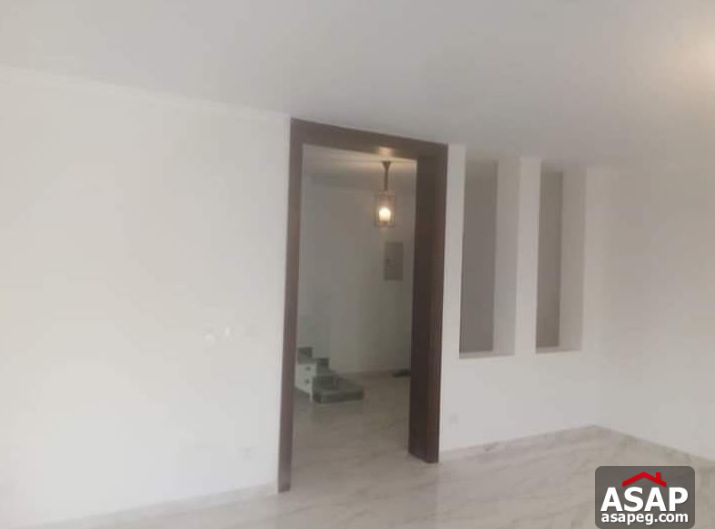 Triplex for Rent in New Cairo , Eastown Sodic Triplex for Rent in New Cairo , Eastown Sodic