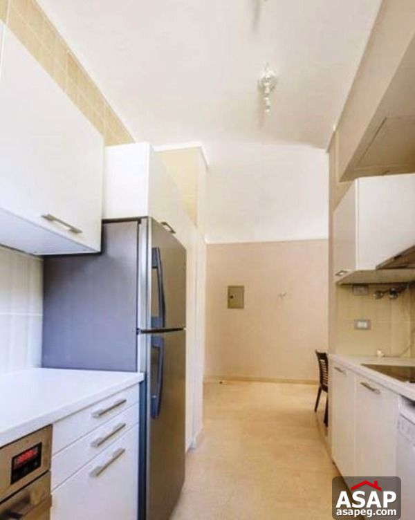 Studio with Garden for Rent in the Village Studio with Garden for Rent in the Village