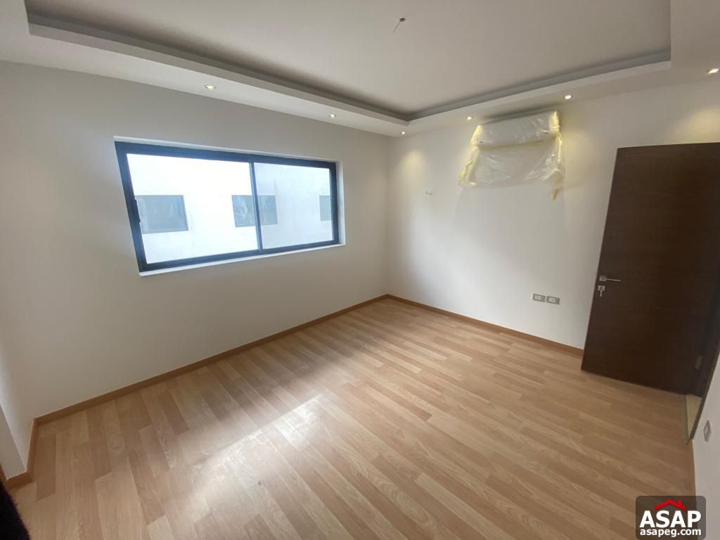 Semi Furnished Apartment for Rent in Lake View Residence Semi Furnished Apartment for Rent in Lake View Residence