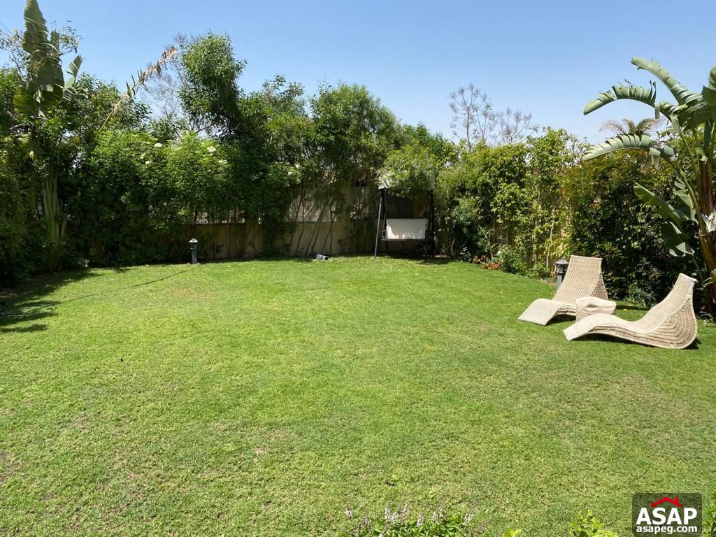 Stand ALone Villa for Sale in Zizinia Gardens