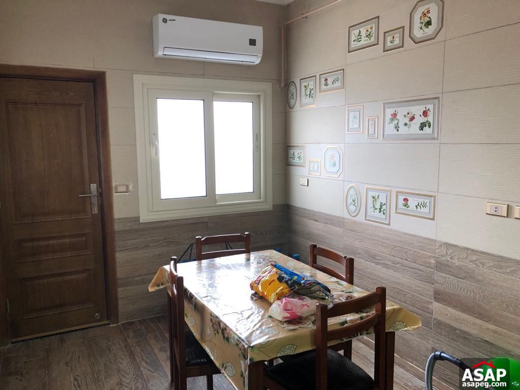 Villa with Swimming Pool for Sale in La Rose Villa with Swimming Pool for Sale in La Rose