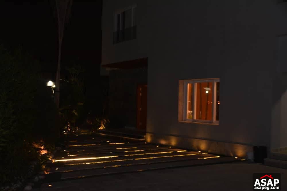 Stand Alone for Rent in Zayed Dunes Stand Alone for Rent in Zayed Dunes