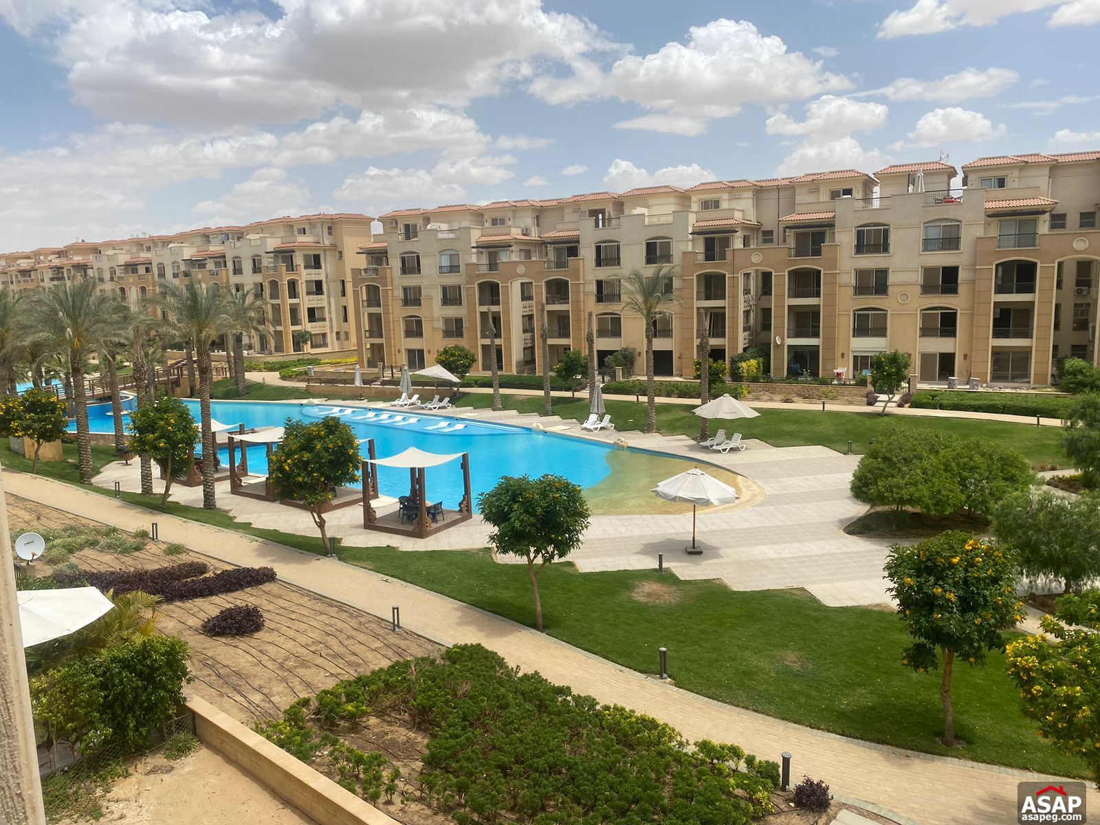 Apartment with Pool View for Sale in Stone Residence Apartment with Pool View for Sale in Stone Residence