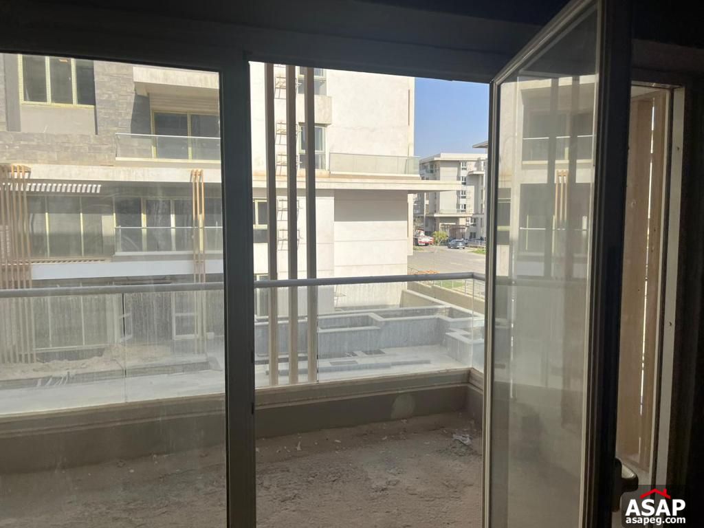 Apartment for Sale in Mountain View I City