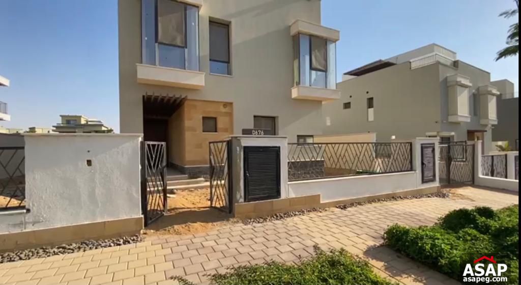 Villa for Sale in Villette