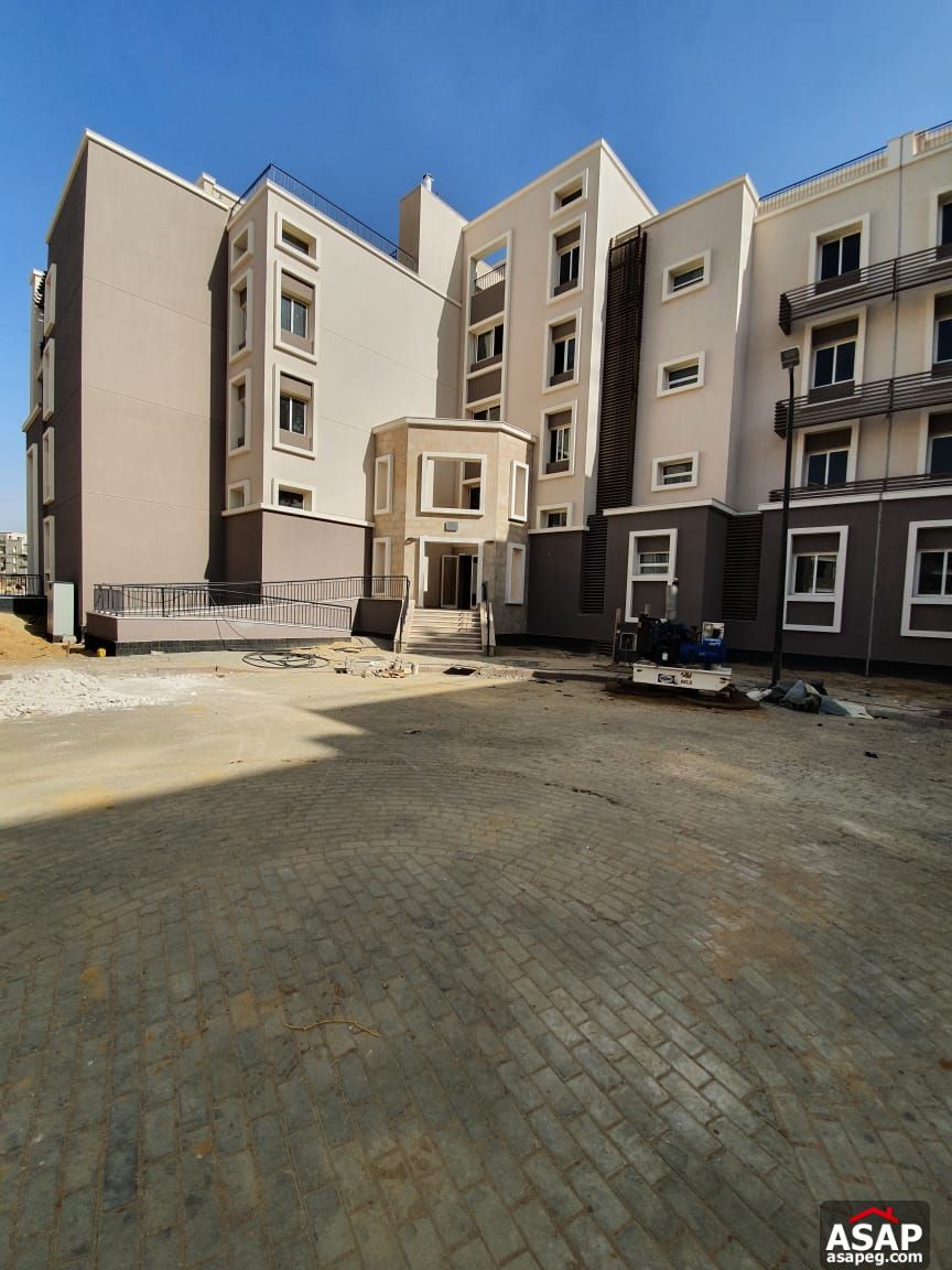 Apartment for Sale in October Plaza Apartment for Sale in October Plaza