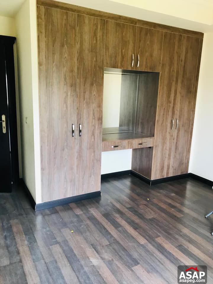 Penthouse for Rent in Bamboo Palm Hills