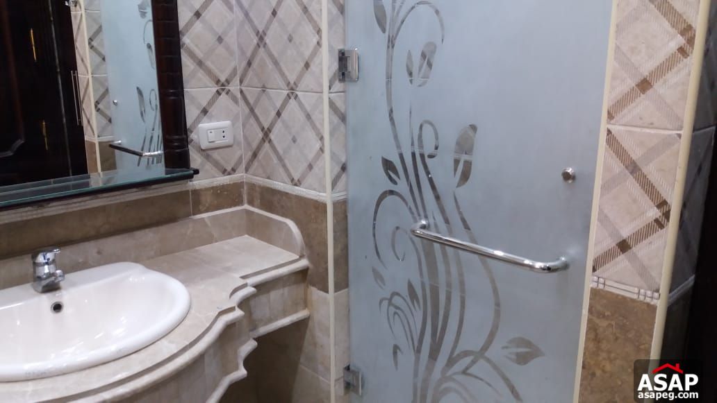 Furnished Apartment for Rent in Green Heights Furnished Apartment for Rent in Green Heights