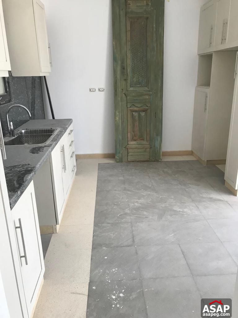 Nice Duplex with Garden for Rent in Eastown