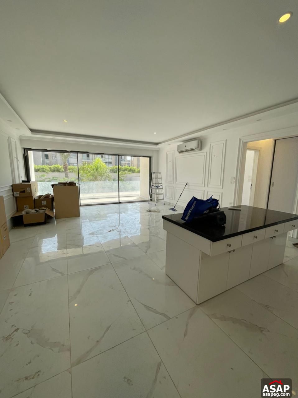 Semi Furnished Apartment in Lake View Residence Semi Furnished Apartment in Lake View Residence