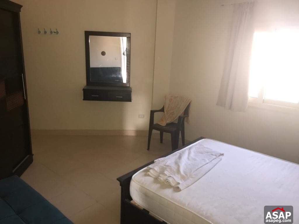 Chalet Furnished for sale in La Sirena red carpet