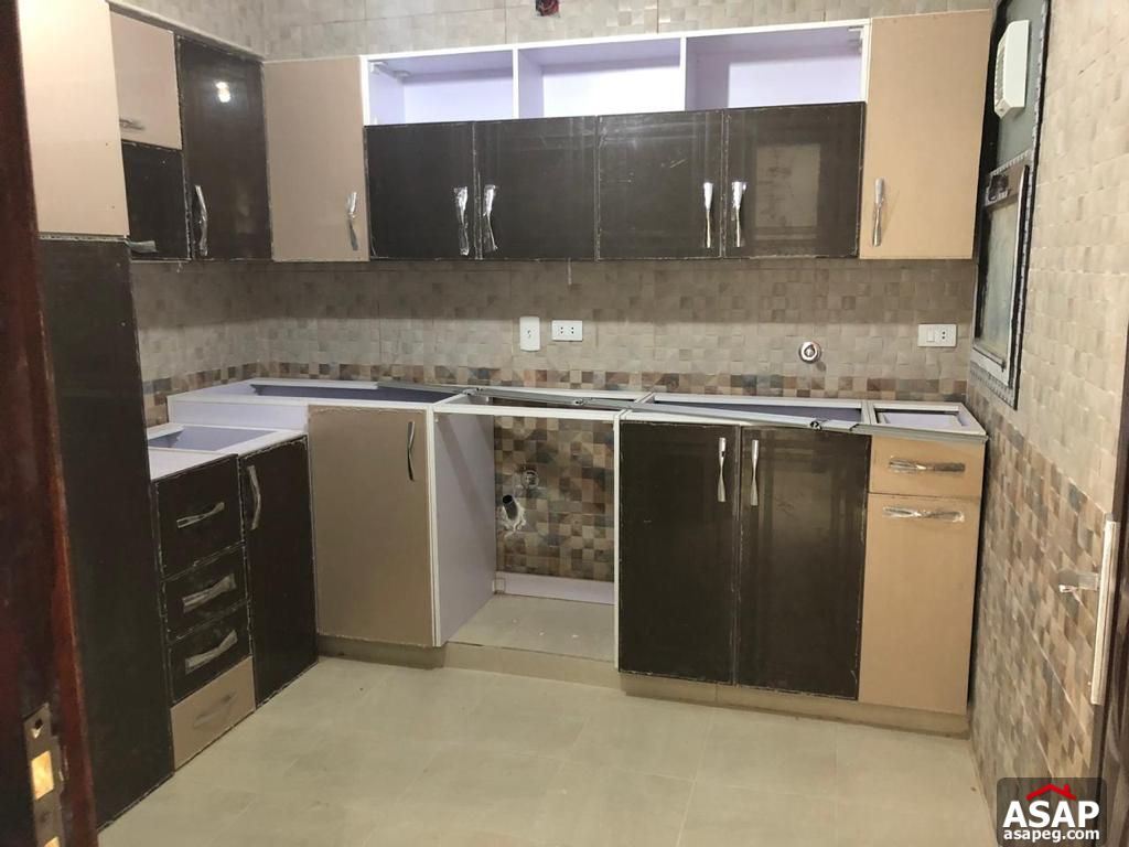 Semi Furnished Apartment for Rent in Eastown Semi Furnished Apartment for Rent in Eastown