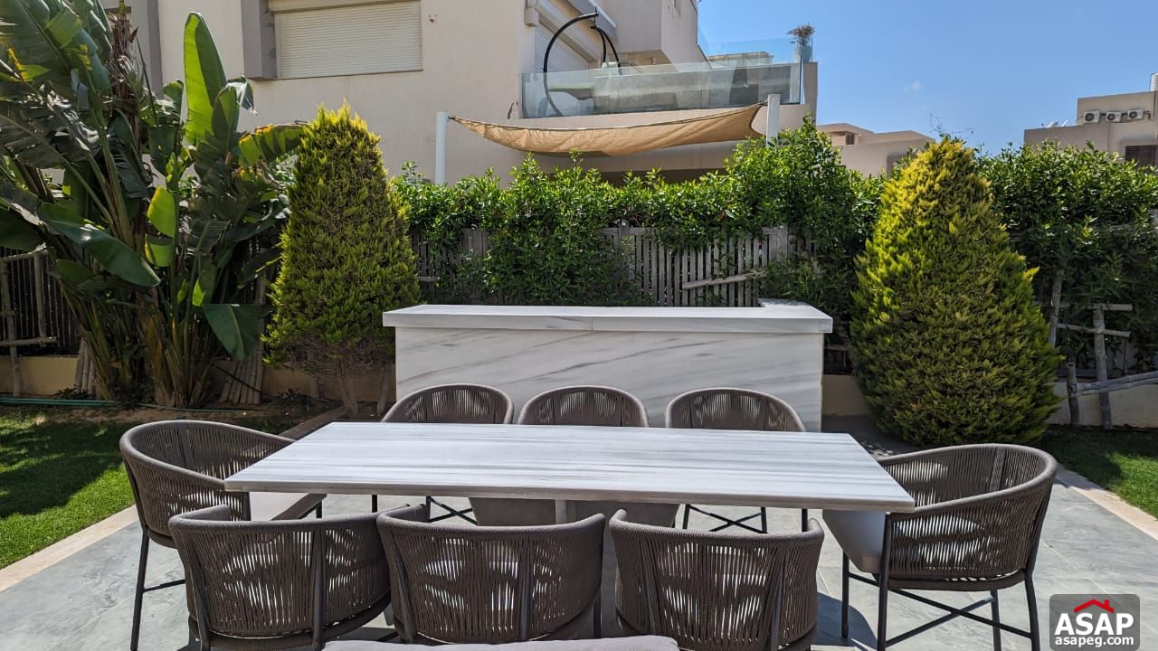 Senior Chalet with Garden for Sale in Hacienda White Senior Chalet with Garden for Sale in Hacienda White