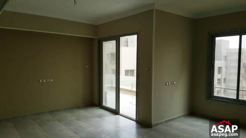 Penthouse for Rent in Village Gate Palm Hills Penthouse for Rent in Village Gate Palm Hills