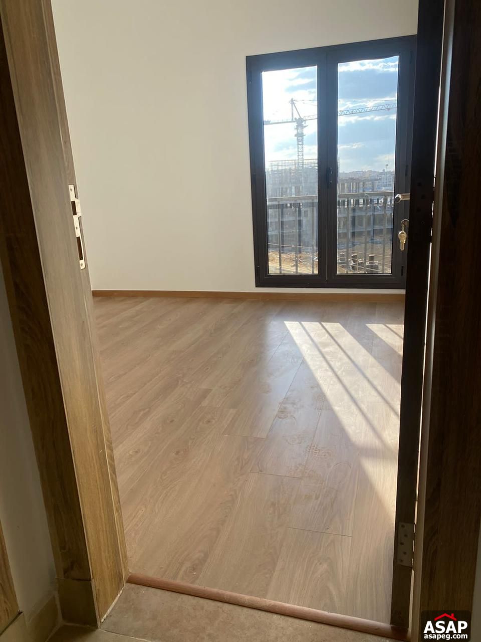 Finished Apartment for Sale in Fifth Square Finished Apartment for Sale in Fifth Square