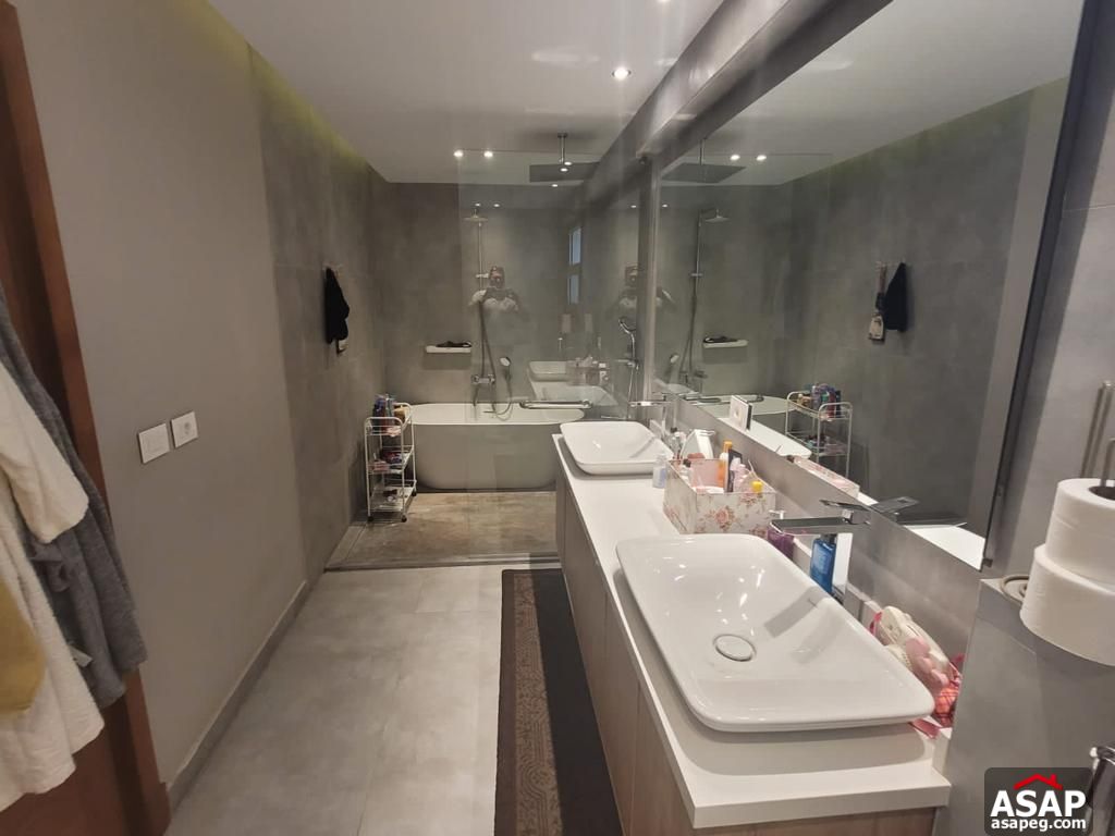 Triplex for Rent in Eastown Sodic Triplex for Rent in Eastown Sodic