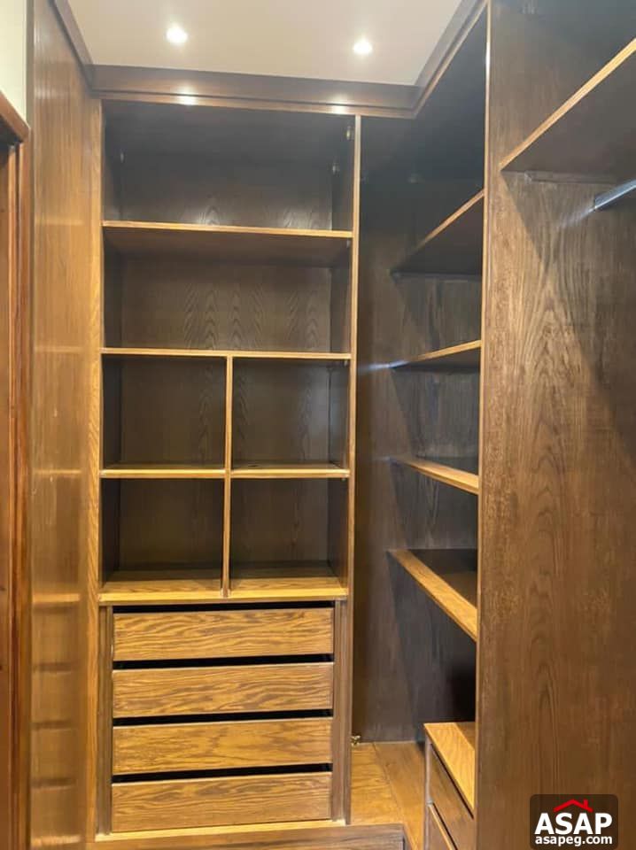 Apartment for Rent in Westown Compound Apartment for Rent in Westown Compound