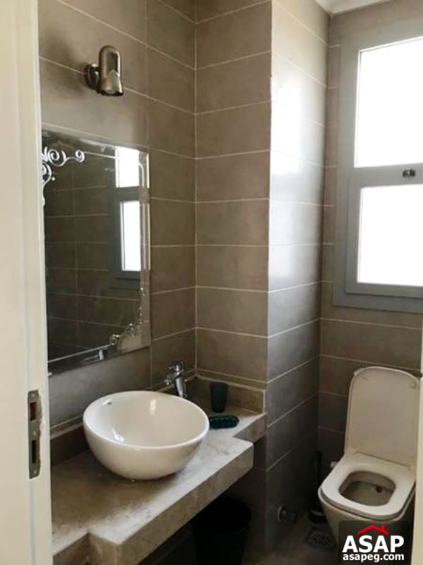 Studio for Rent in Village Gate Studio for Rent in Village Gate