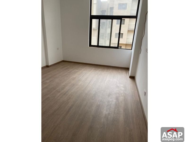 Finished Apartment for Sale in Fifth Square Finished Apartment for Sale in Fifth Square