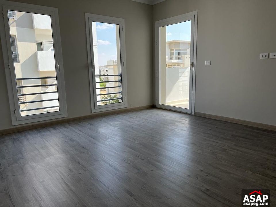 Semi Furnished Apartment for Rent in Hyde Park Semi Furnished Apartment for Rent in Hyde Park