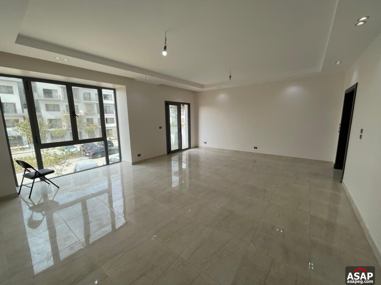 Semi Furnished Apartment for Rent in Eastown