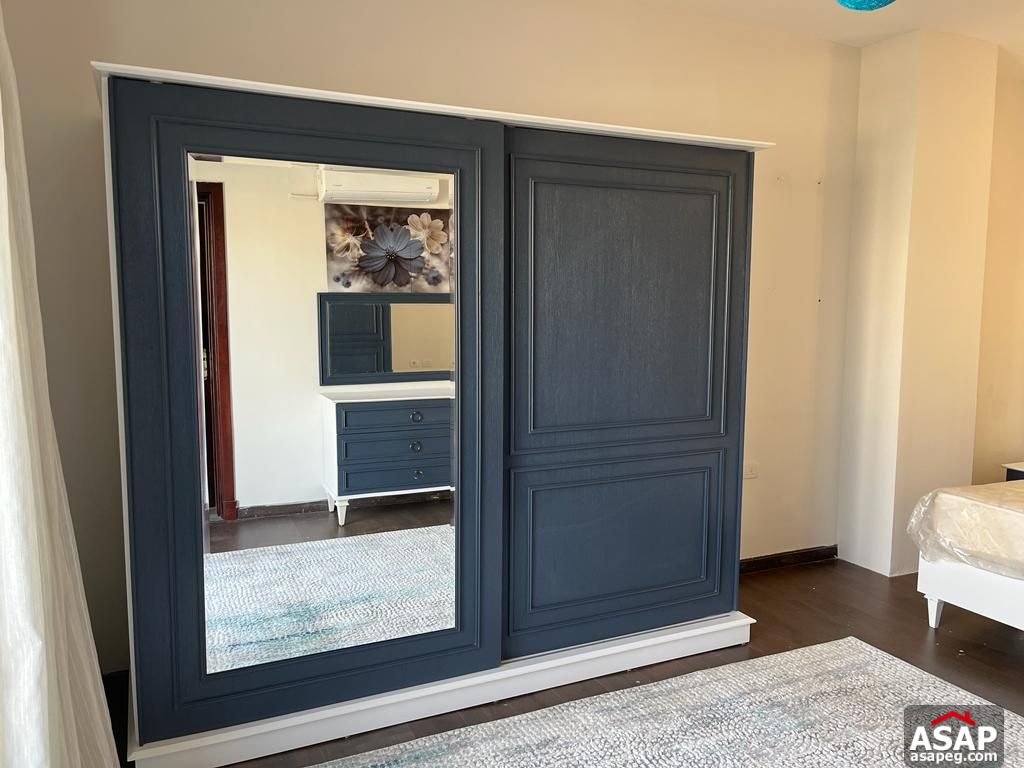 Town House for Rent in Hyde Park Town House for Rent in Hyde Park