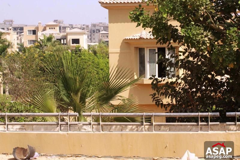 Town House with Golf View in Palm Hills - 6 October