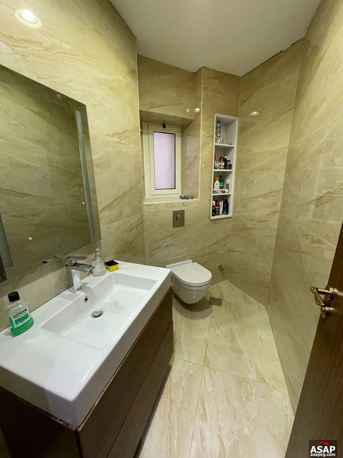 Apartment with Pool View for Rent in MVHP