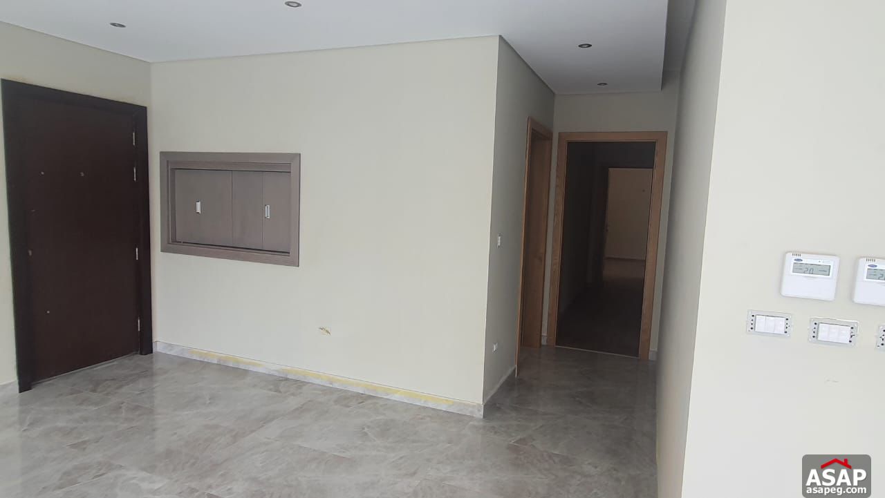 Apartment with Lake View in Lake View Residence Apartment with Lake View in Lake View Residence