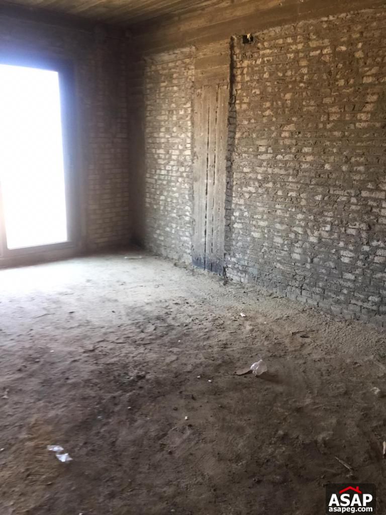 Town House for Sale in Mivida Compound Town House for Sale in Mivida Compound