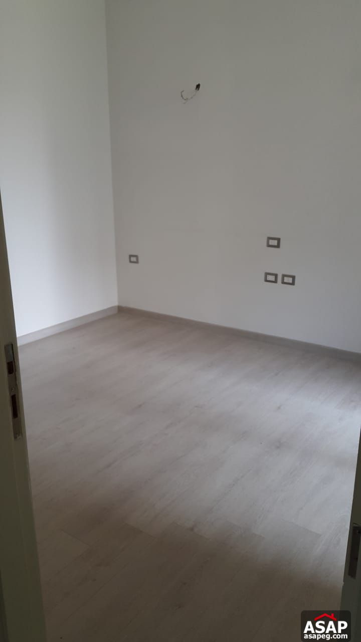 Duplex for Rent in Village Gate Palm Hills