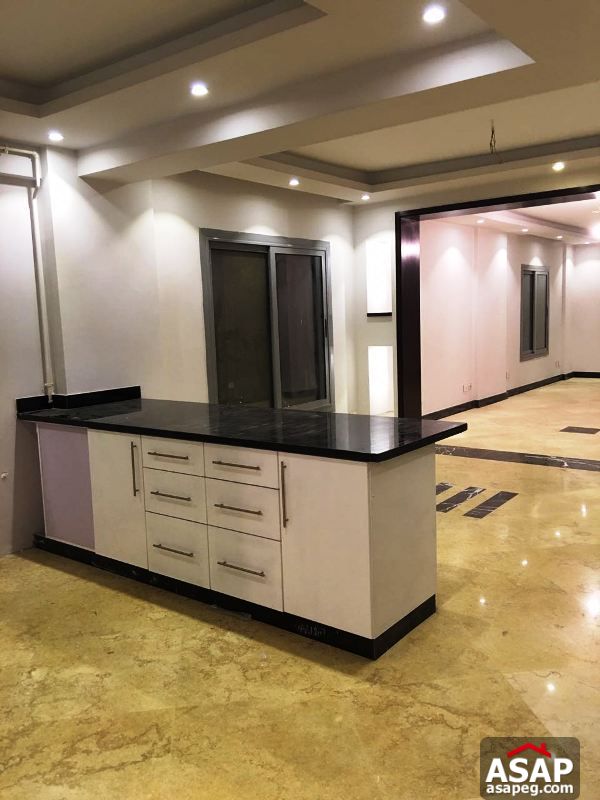 Roof for Rent in West Arabella