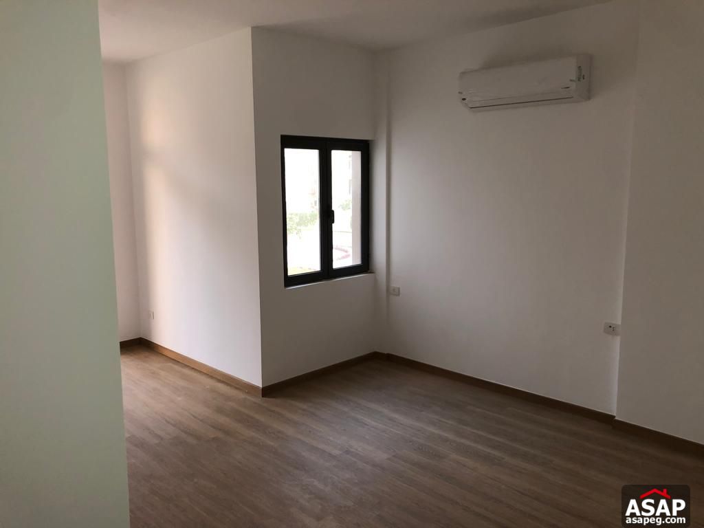 Semi Furnished Apartment for Rent in Fifth Square Semi Furnished Apartment for Rent in Fifth Square